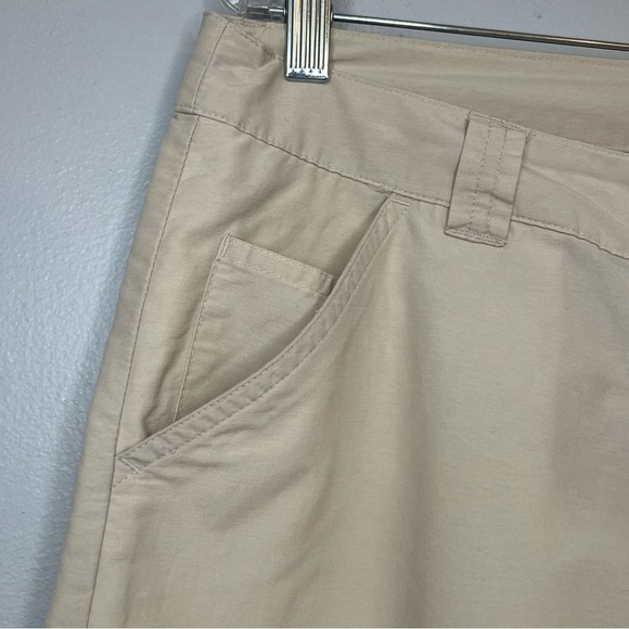 Woolrich Pants Size 12 Light Beige Cargo Pocket Cropped Lightweight Casual - Picture 5 of 9